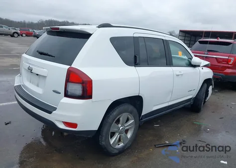 2015 Jeep Compass Latitude z USA, uszkodzony, nr VIN 1C4NJDEB2FD393389